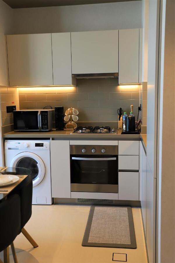 Stay By Latinem Luxury 2Br Holiday Home Cv B1309 Near Burj Khalifa 두바이 외부 사진