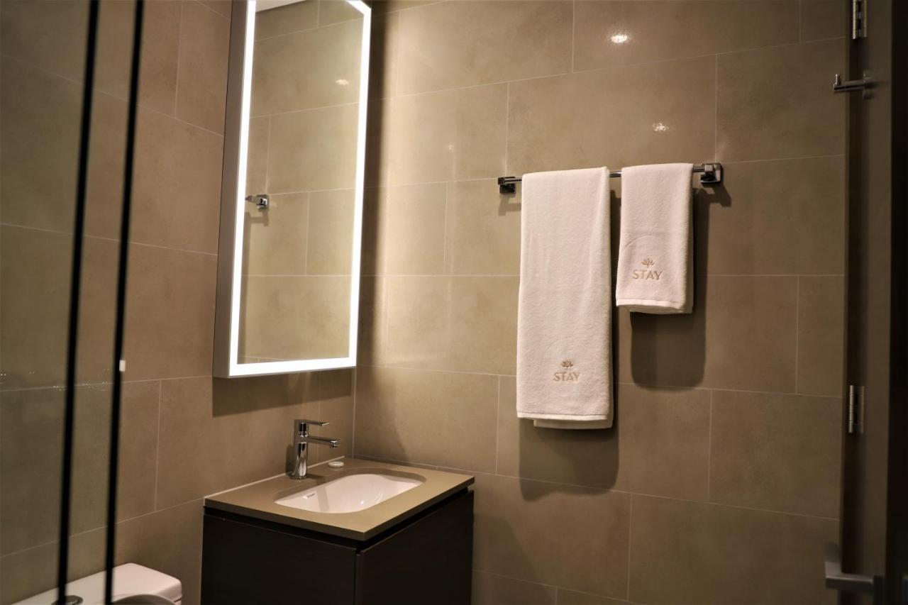 Stay By Latinem Luxury 2Br Holiday Home Cv B1309 Near Burj Khalifa 두바이 외부 사진