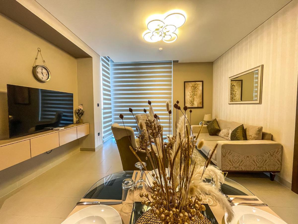 Stay By Latinem Luxury 2Br Holiday Home Cv B1309 Near Burj Khalifa 두바이 외부 사진